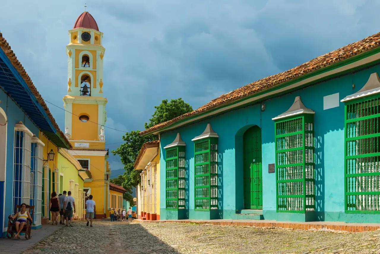 Trinidad, Cuba - Shutterstock Book Lovers