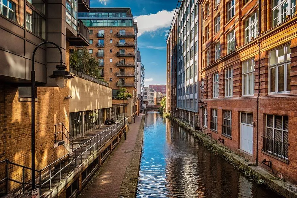 Poprzemysłowa architektura Manchesteru