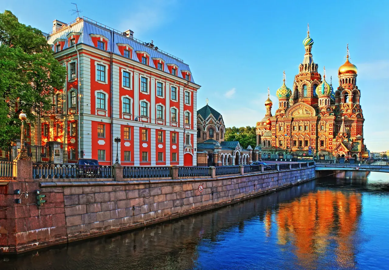 Photos of Church of the Savior on Blood in St. Petersburg have 400,000 likes in total — Shutterstock Instagram