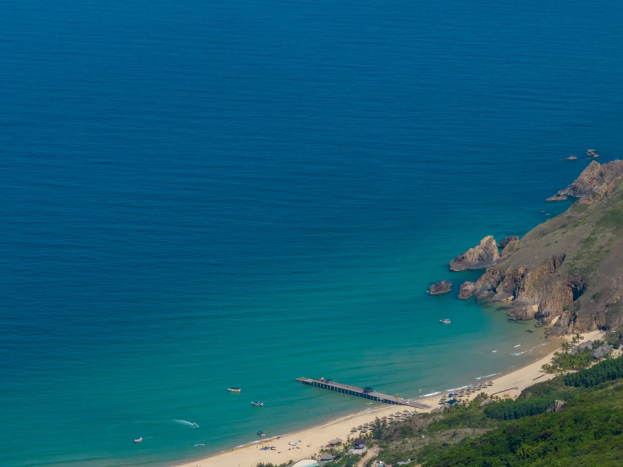 aerial view of Ky Co Beach, Qui Nhơn, Vietnam