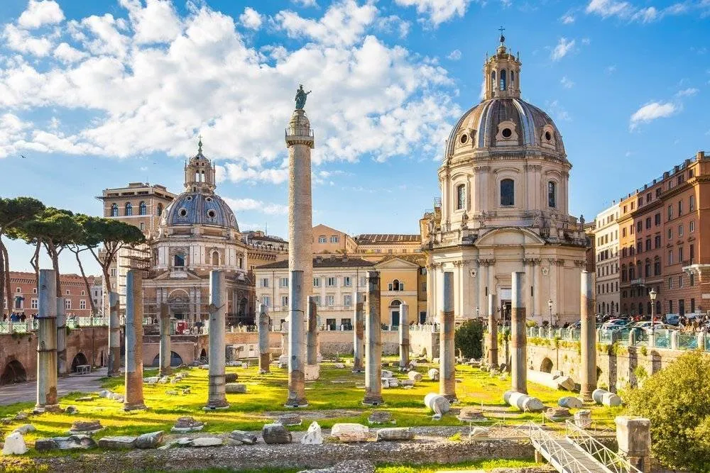 Rome is only twinned with Paris, and Paris is only twinned with Rome