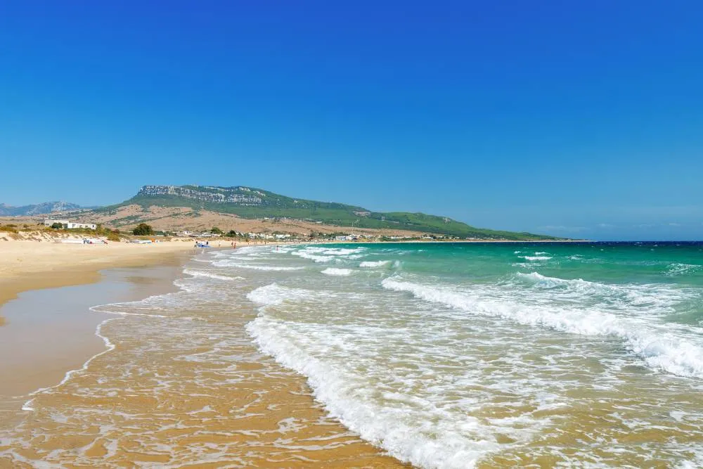 Playa de Bolonia, Cádiz — Getty Images