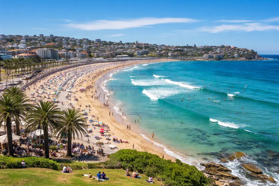 Sydney: Free Beaches, Expensive Breathing