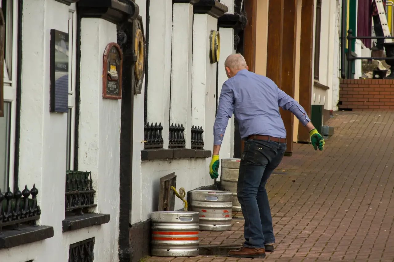 The microbrewery scene in Cork is rich and colourful — Mick Harper / Shutterstock Come to Cork!