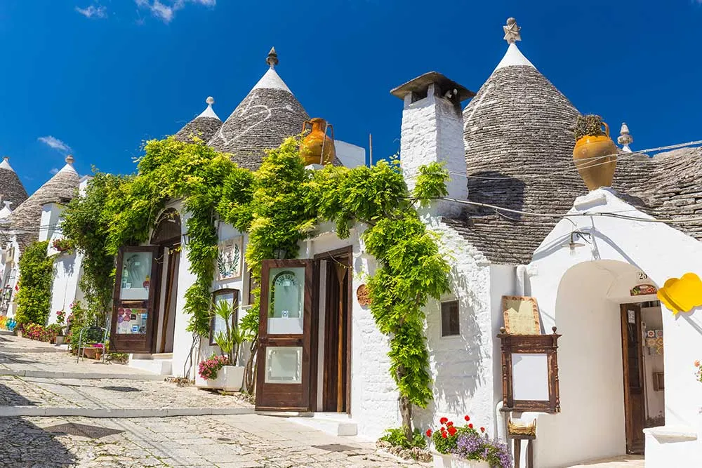 Trulli in Alberobello — Shutterstock