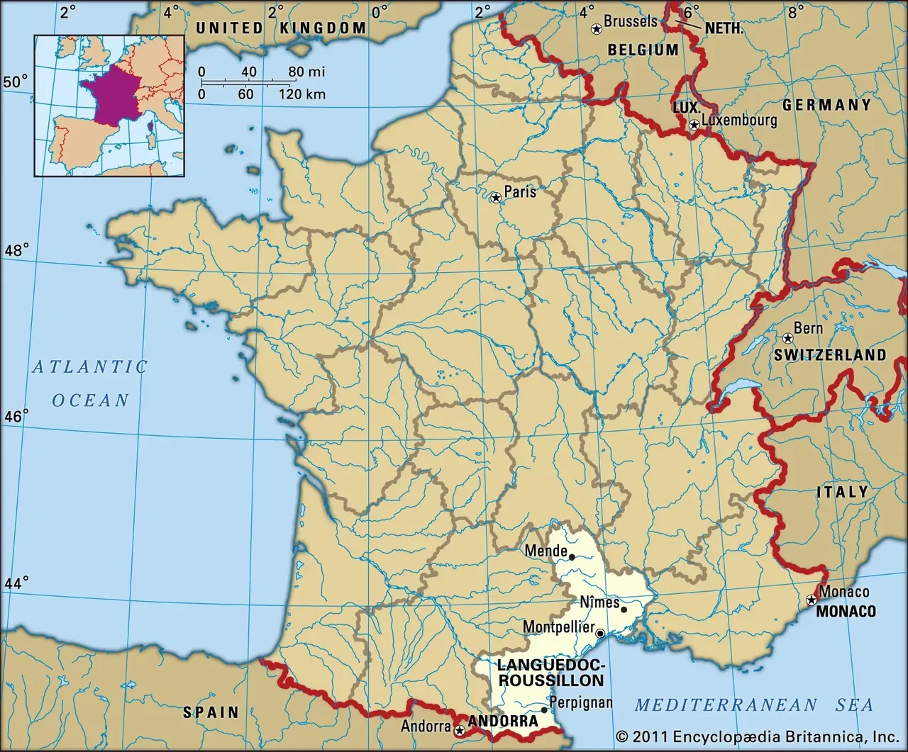 O hartă a Franței cu regiunea Languedoc evidențiată proeminent.