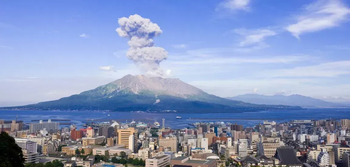 Turismo volcánico: los 5 mejores destinos para vivir emociones fuertes