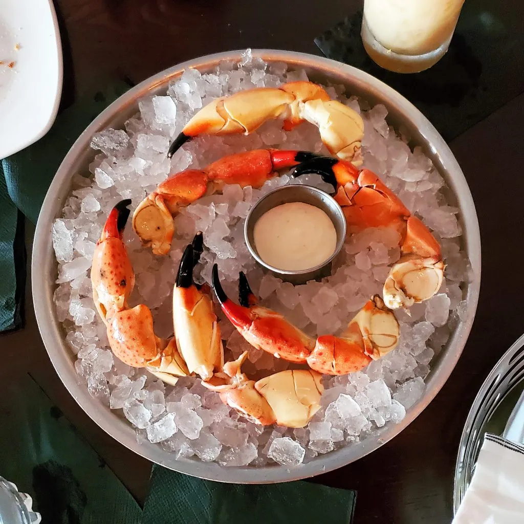 Stone crab claws on ice at Florida restaurant