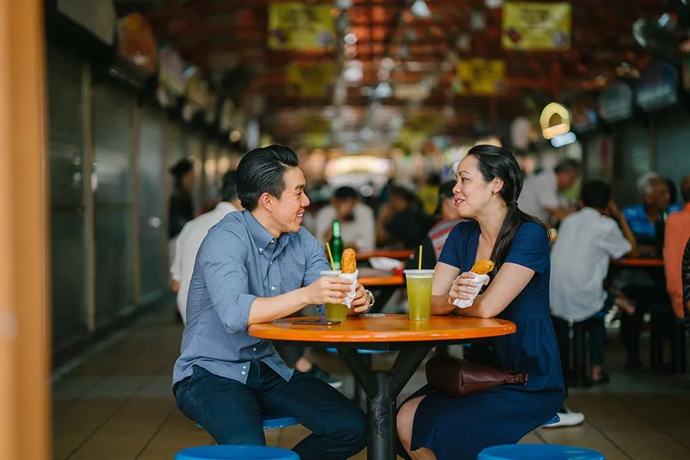 Centra pouličních prodejců jsou místy setkávání na snídani, oběd a večeři s rodinou a s přáteli