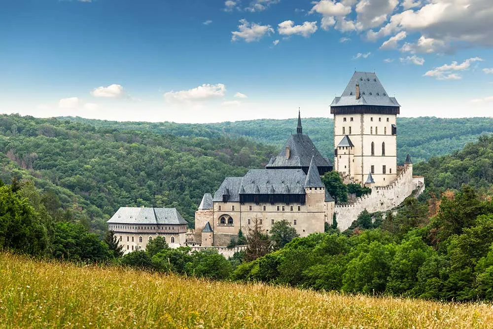 Česká krajina je jako stvořená na projížďky a procházky