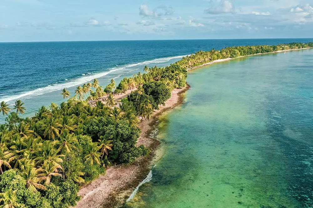 Légi felvétel Tuvalu szigetéről a Csendes-óceánban