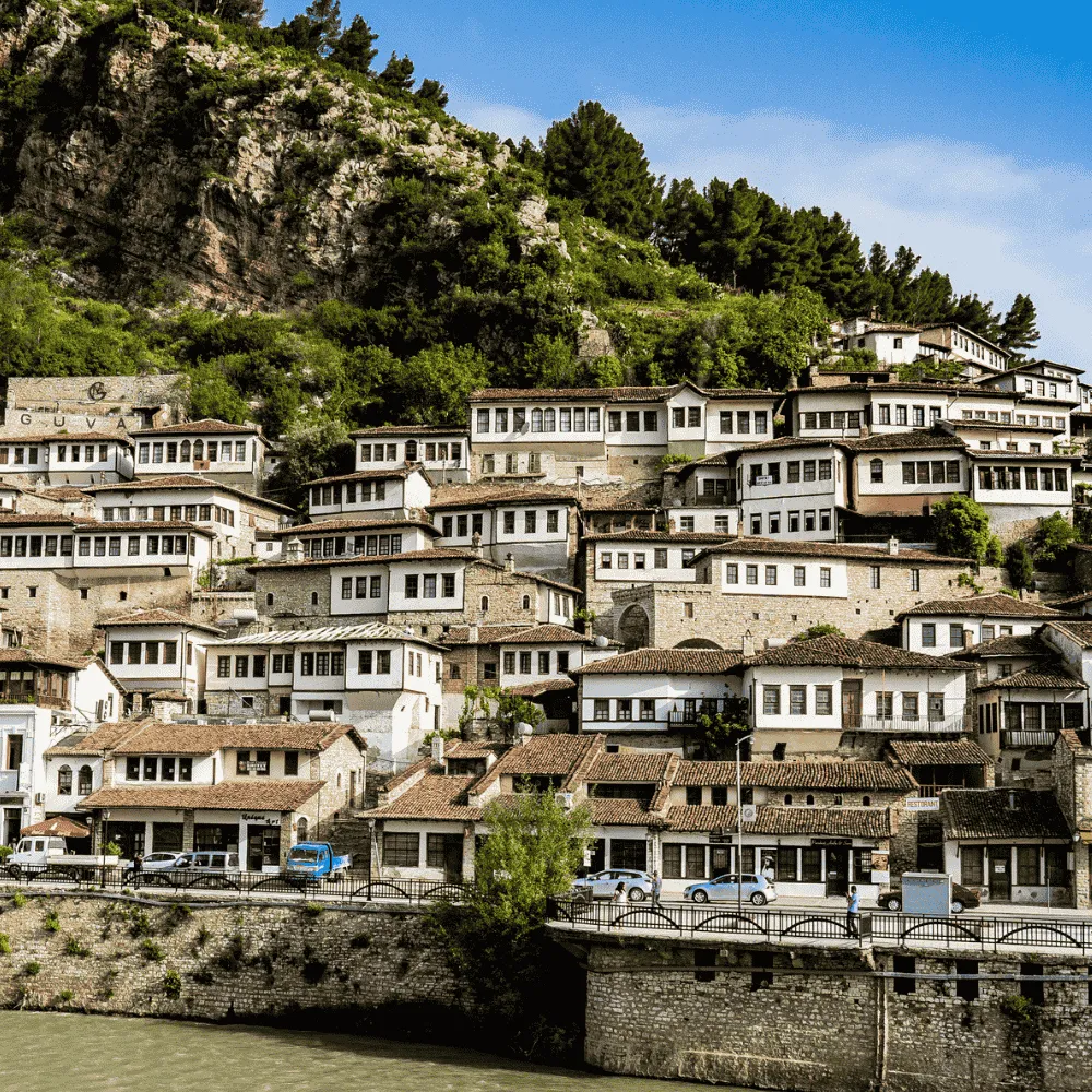 Albania: hacia la luz, parte 2