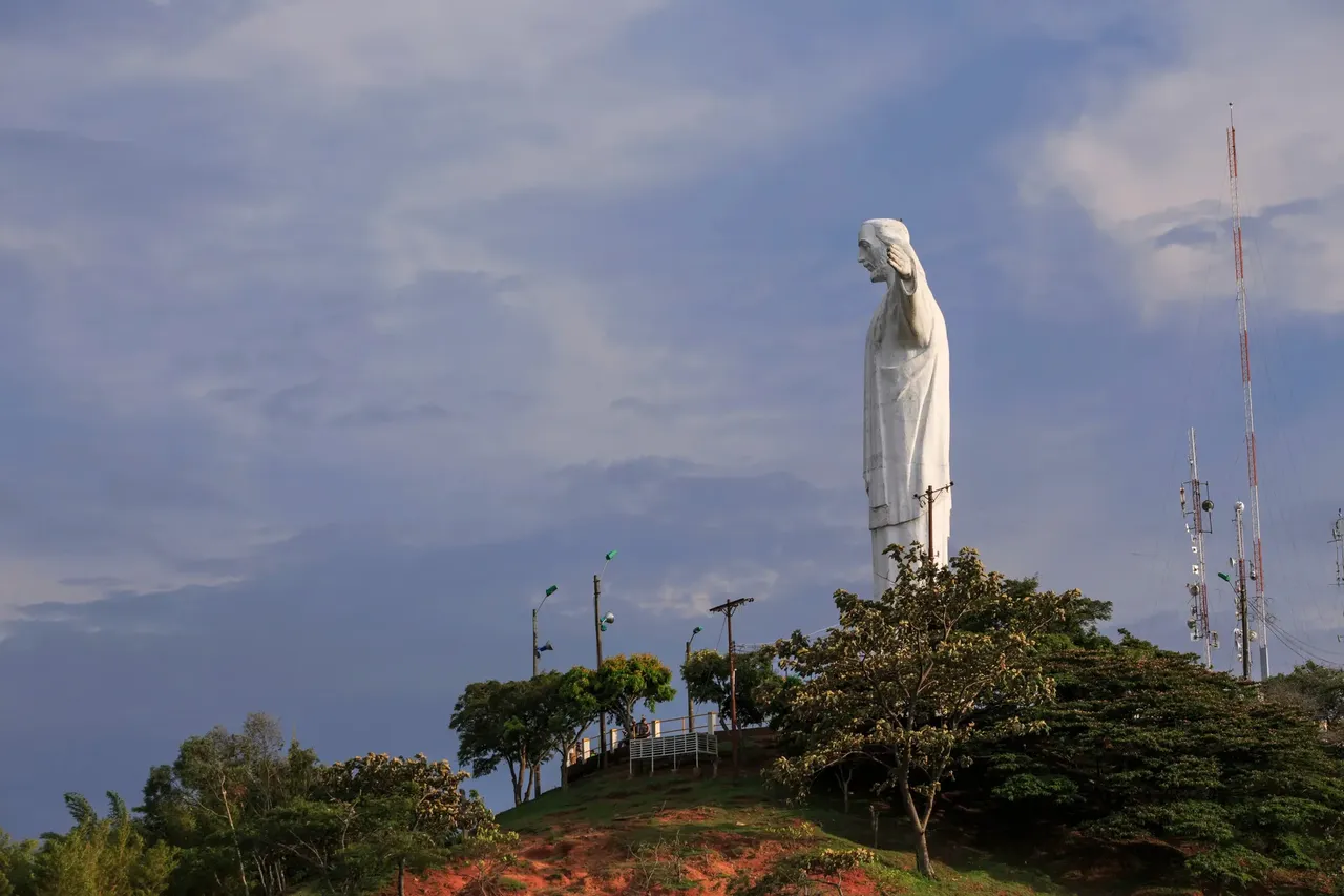 A huge statue of Christ stands on top of Cerro de los Cristales — coolest hottest places right now