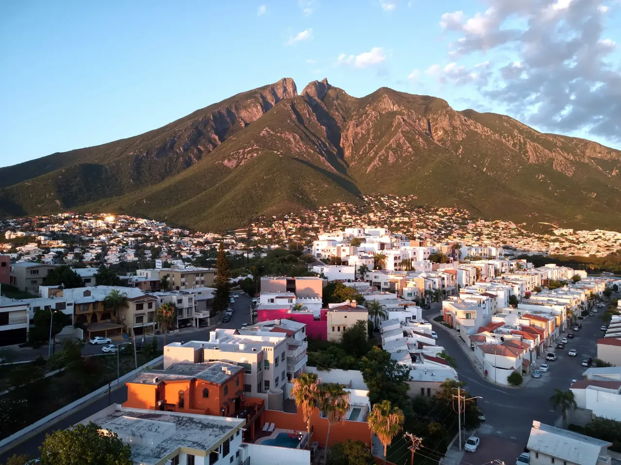 Panoramic view of an emblematic mountain, Cerro de la Silla, in Monterrey
