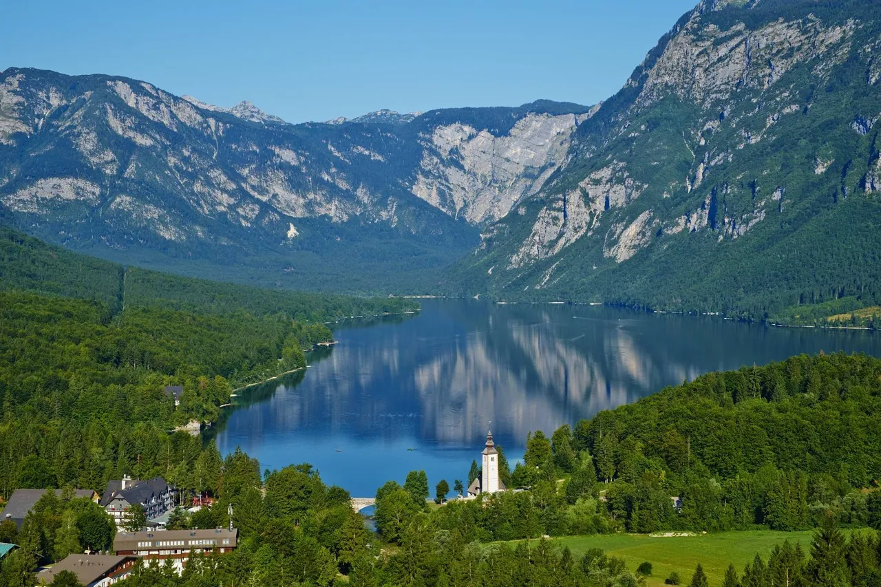 Slovenia, Gorenjska region, Triglav National Park, Bohinj lake and Church of St. John the Baptist