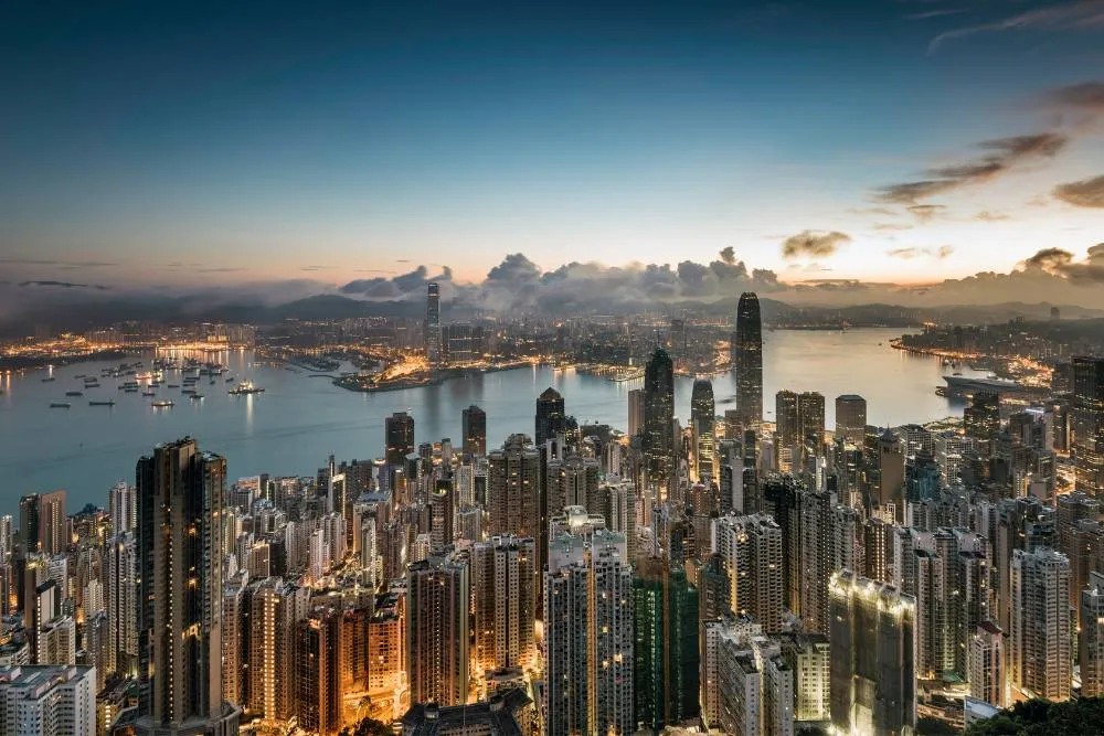 Linia orizontului cu zgârie norii din Hong Kong