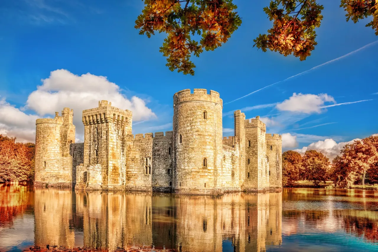 Bodiam Castle was supposedly built because of the threat from French, but mainly because Edward Dalyngrigge wanted to – Shutterstock castles