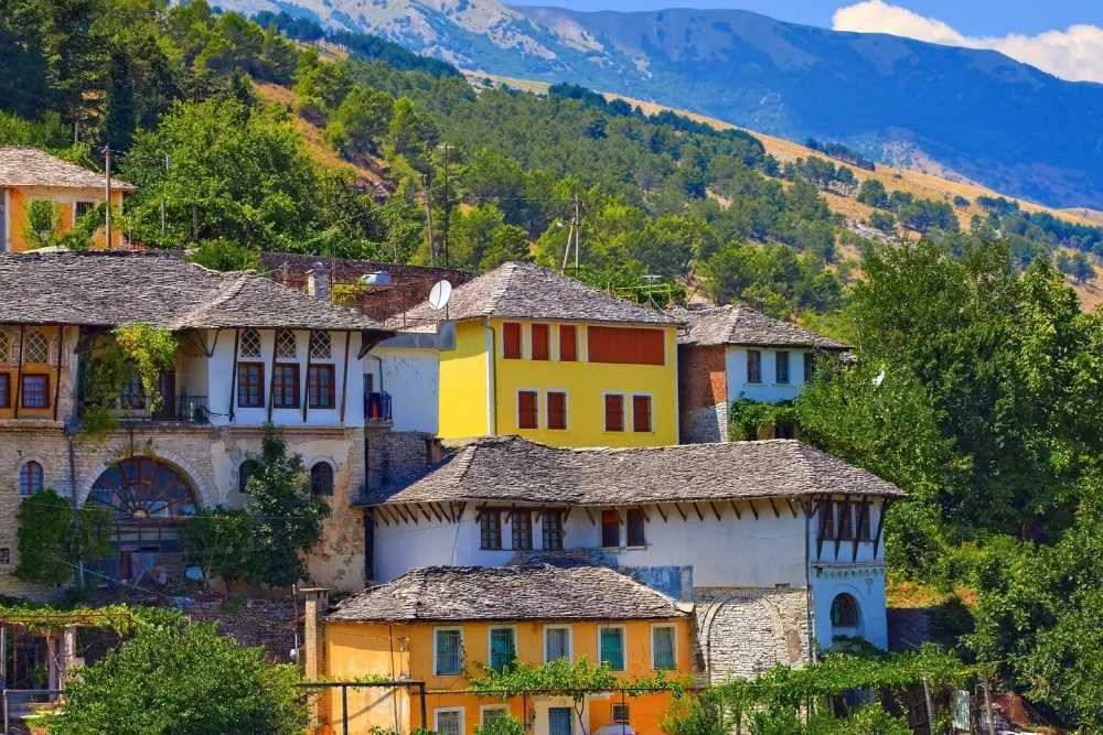 kolorowe domy,Stare miasto Gjirokastra