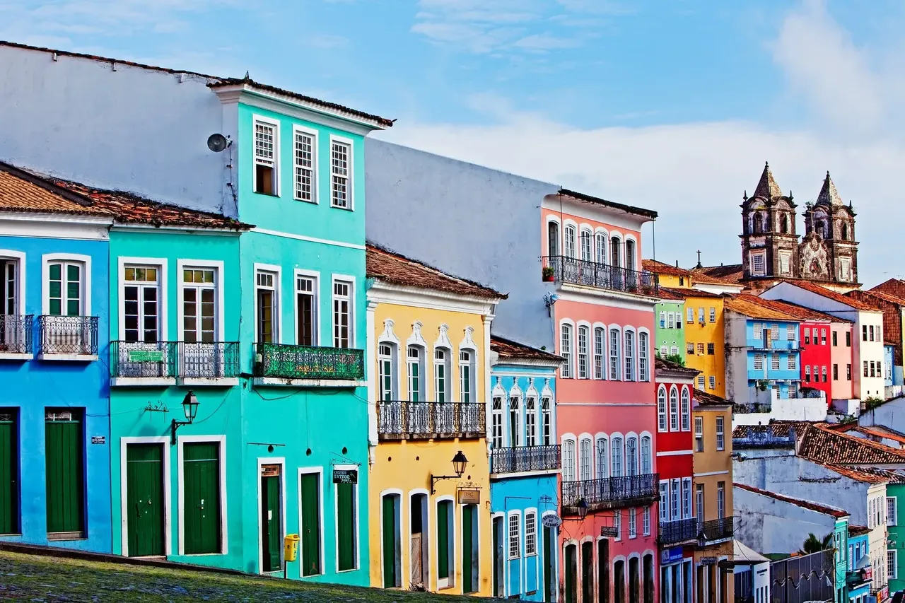 Vibrant streets of Pelourinho in Bahia, with colonial-style buildings and colorful facades