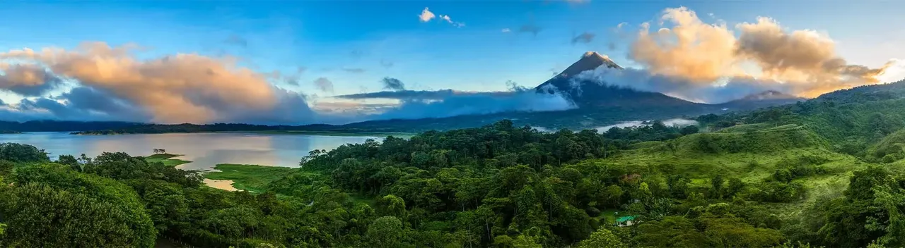 A travel guide to Central America: Costa Rica, Nicaragua, the Dominican Republic