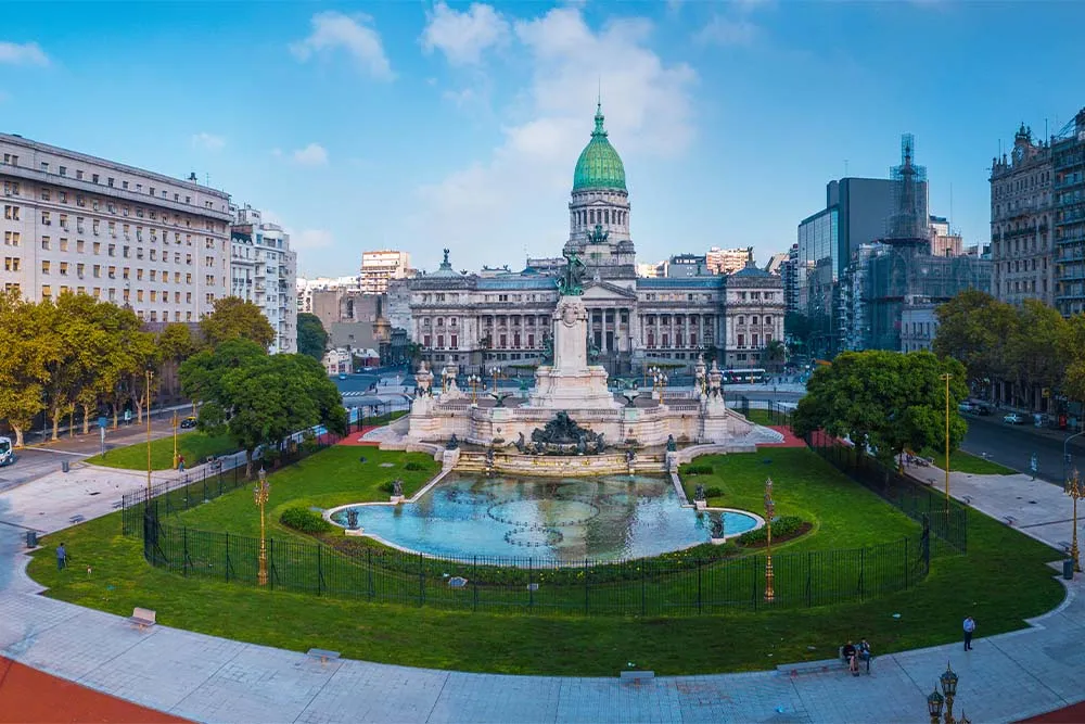 Sunny square with public garden in central Buenos Aires — Shutterstock