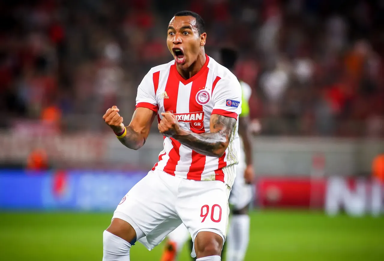 The matches have been marred with so many incidents of violence that in 2004 the Greek FA decided to ban away supporters from the biggest games — Ververidis Vasilis / Shutterstock Suggested by you: 10 best cities for football derbies