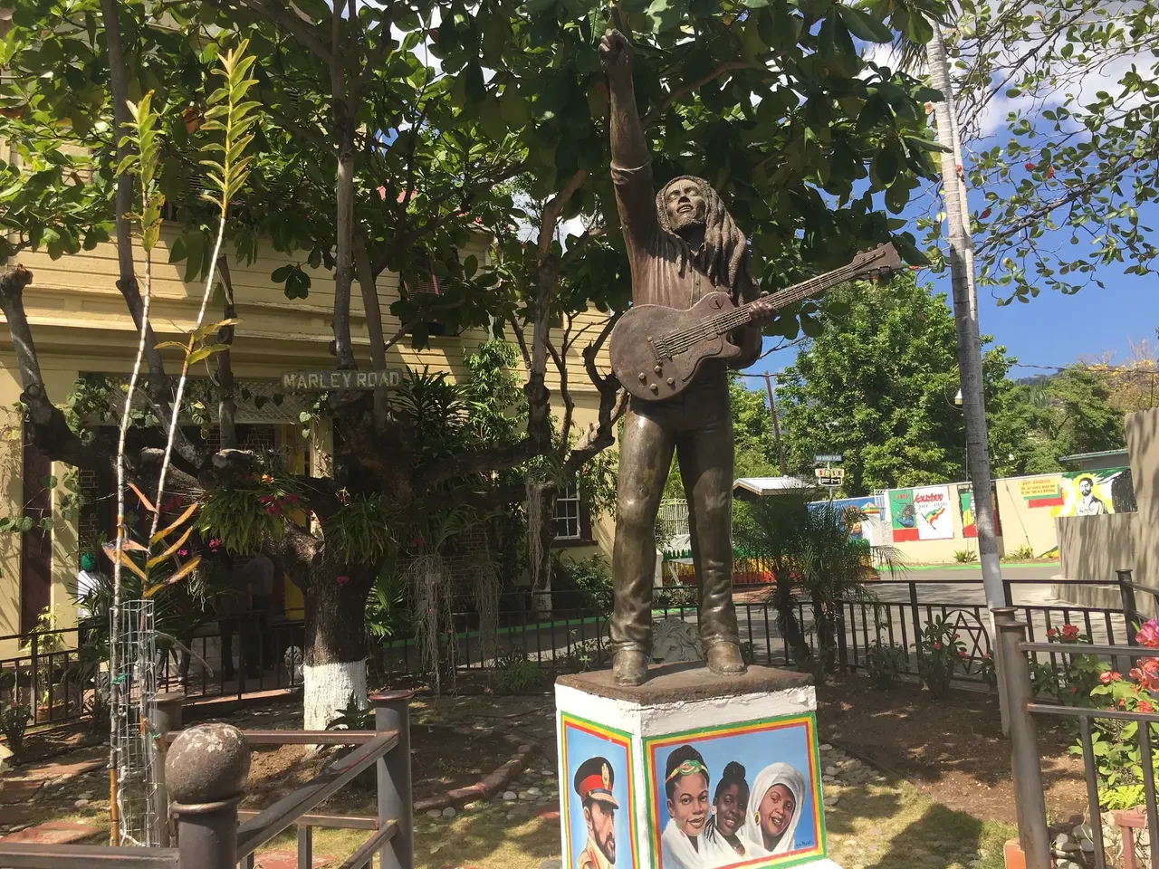 Statue of a legendary reggae singer Bob Marley in Kingston - Ian Payne business traveller