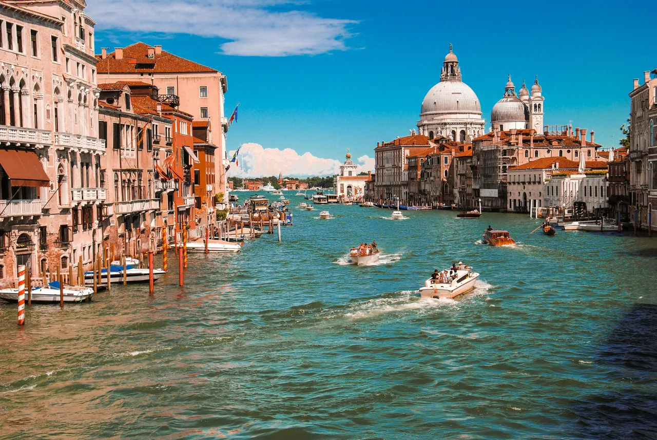 How to Travel to Italy on a Budget