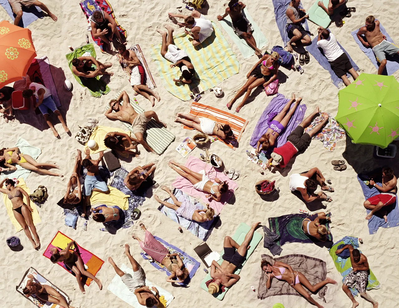 Disfrutando de la playa en primavera