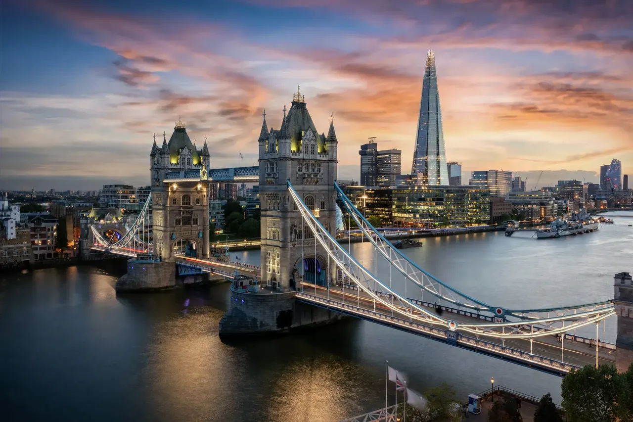 London, Tower Bridge
