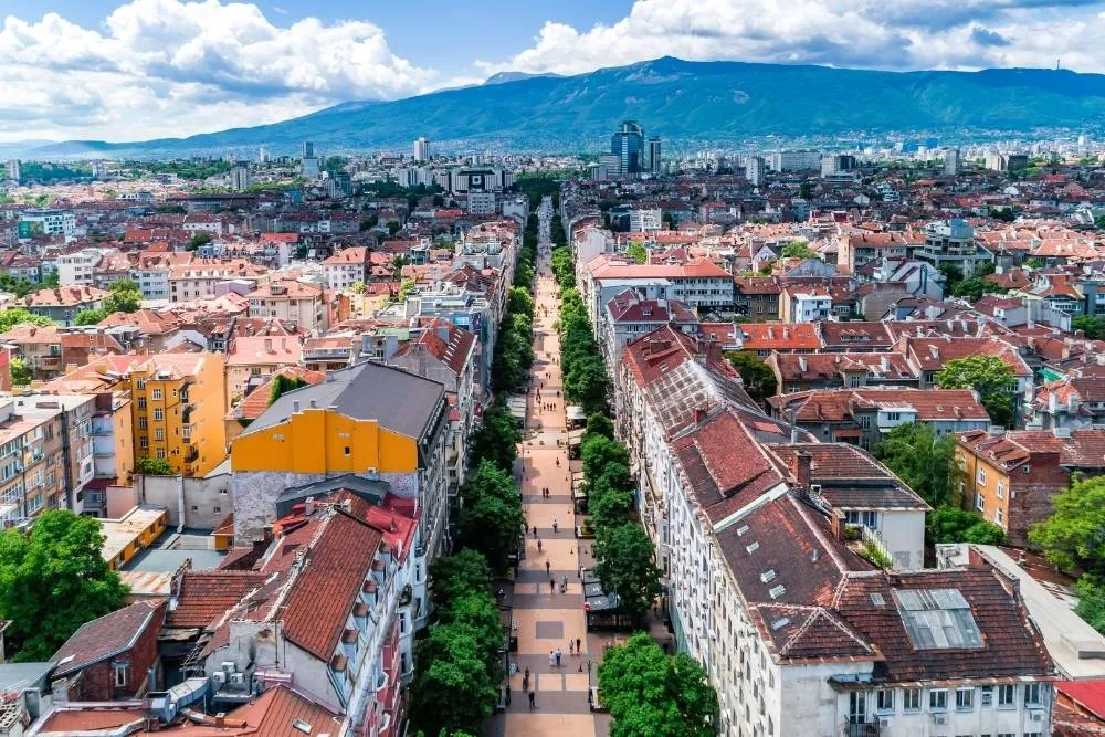 Légi felvétel a szófiai Vitosha Boulevardról - Getty Images