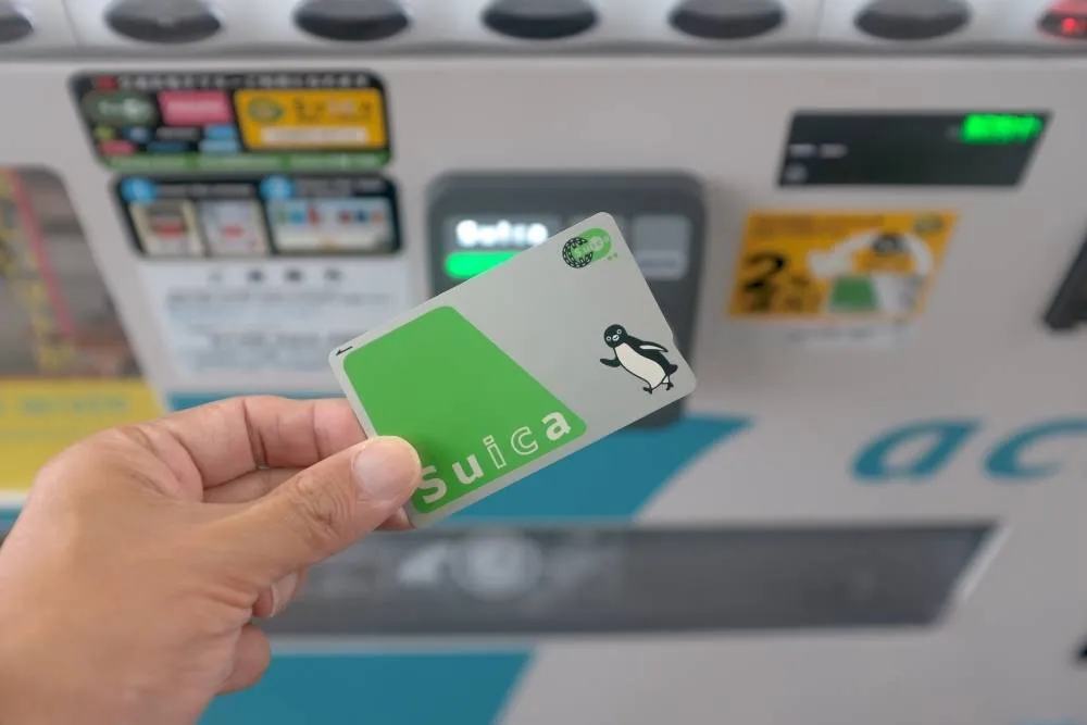 Suica card — Shutterstock