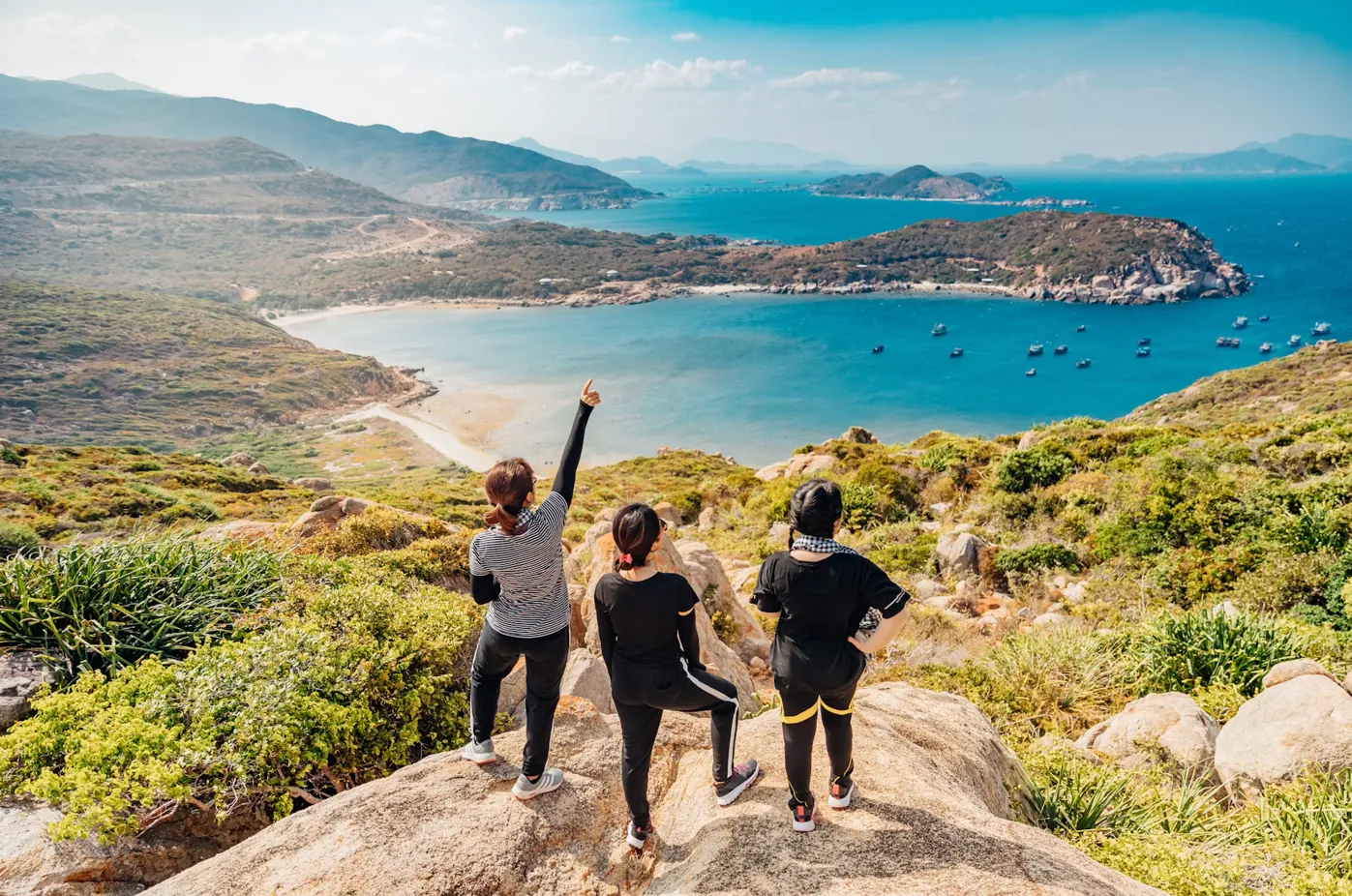 Where Is Hot and Cheap in October 2026? - 10 Most Sunny Picks