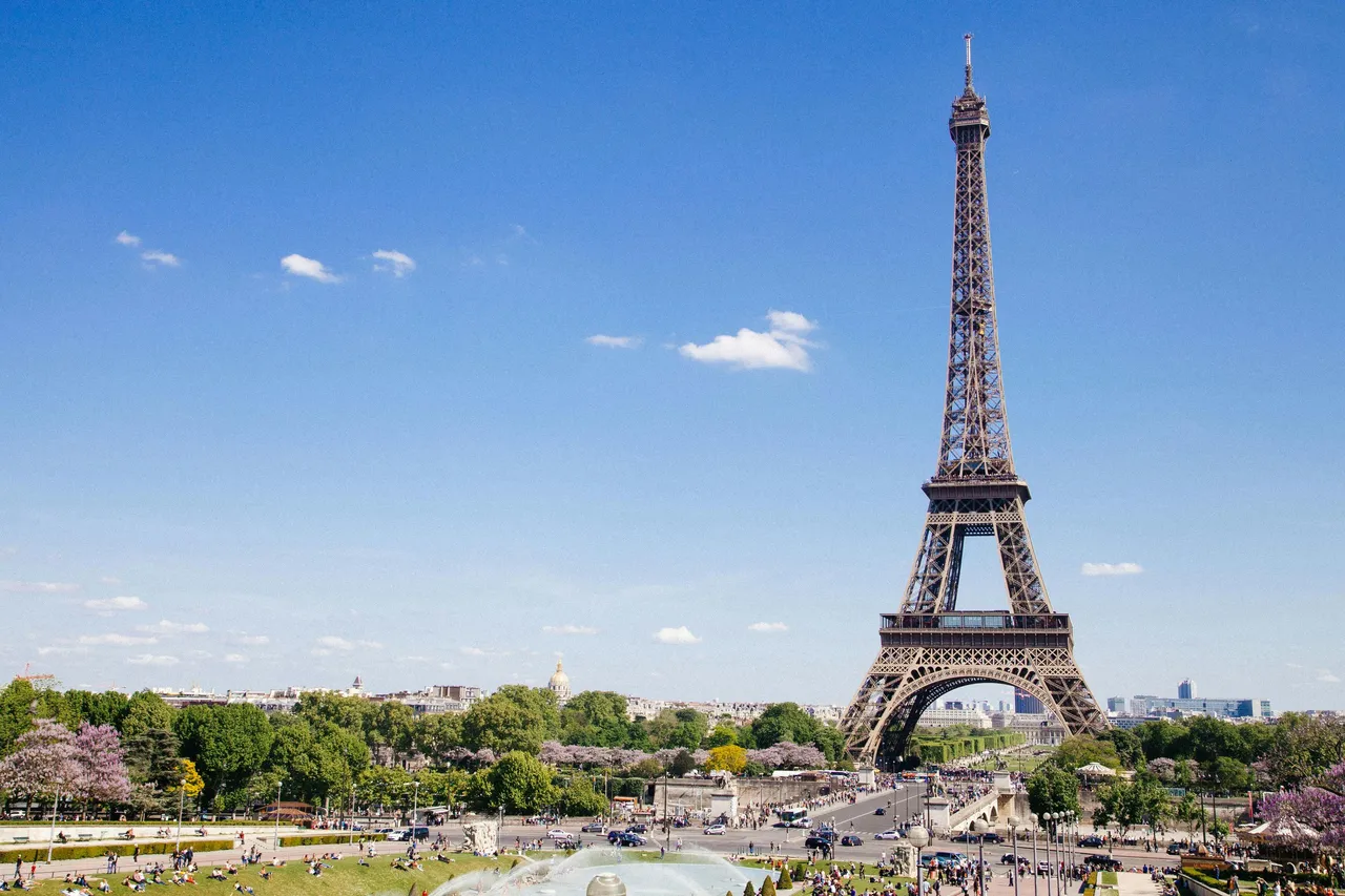 How to Go to Paris for Cheap: A Step-by-Step Guide to Finding Affordable Flights