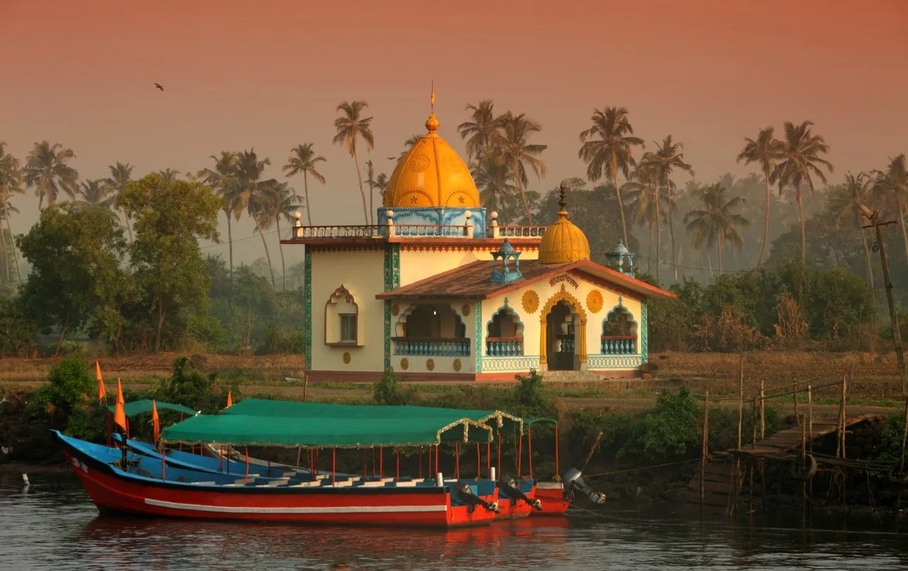 A colourful Hindu Temple in Goa