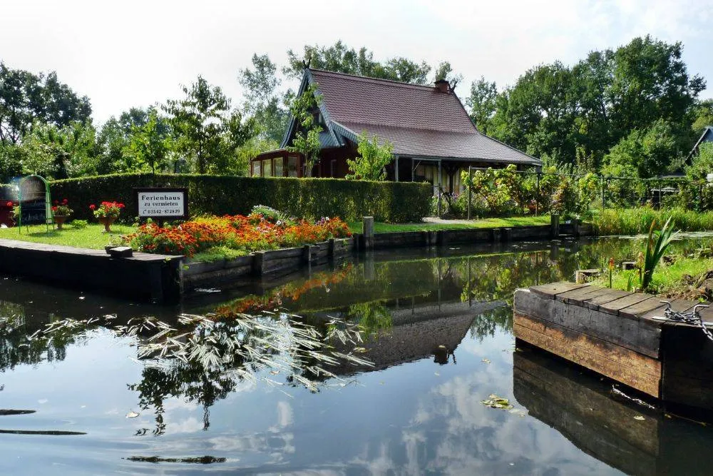 kanały i drewniane zabudowania Spreewald